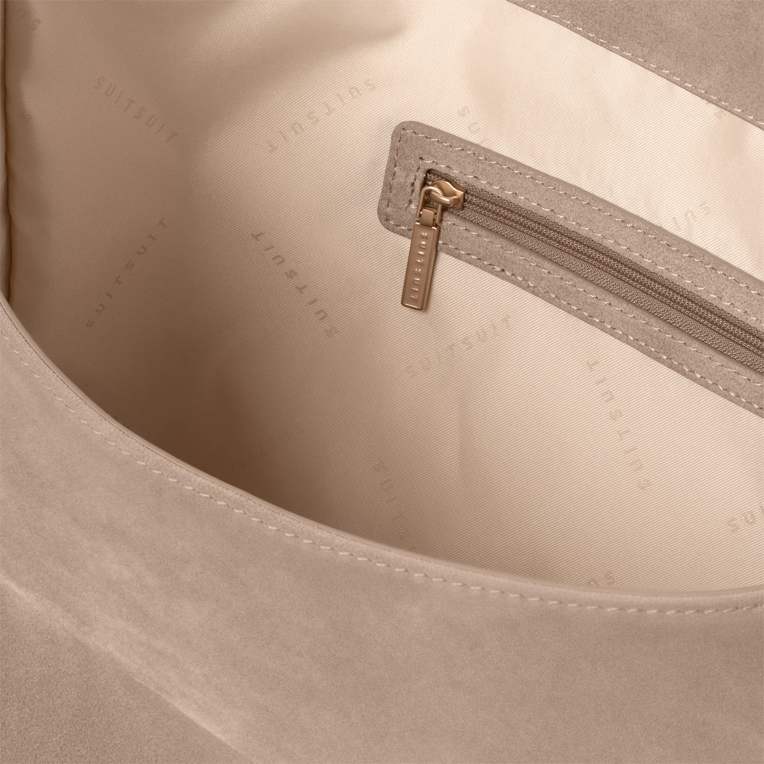 Serenity - Sandy Brown - Slouchy Bag (Suede) - Image 5